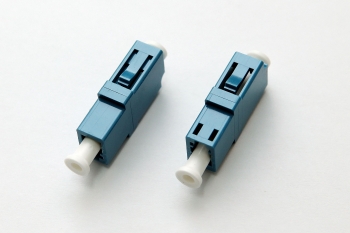 Đầu nối quang(Adpter LC/UPC)